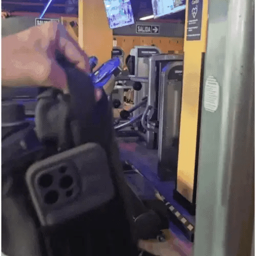 MagnetiClean — Mantén tu botella y objetos lejos del piso sucio